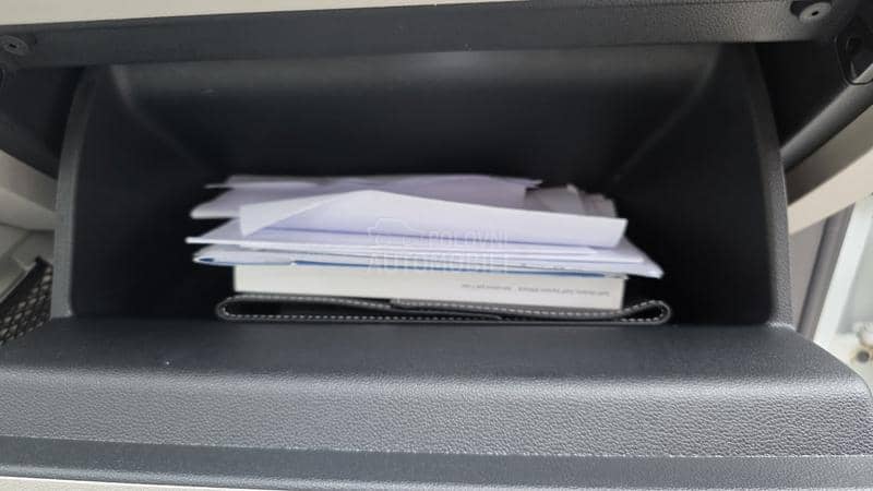 Volkswagen Golf 8 2.0 TDI HIGH-LINE