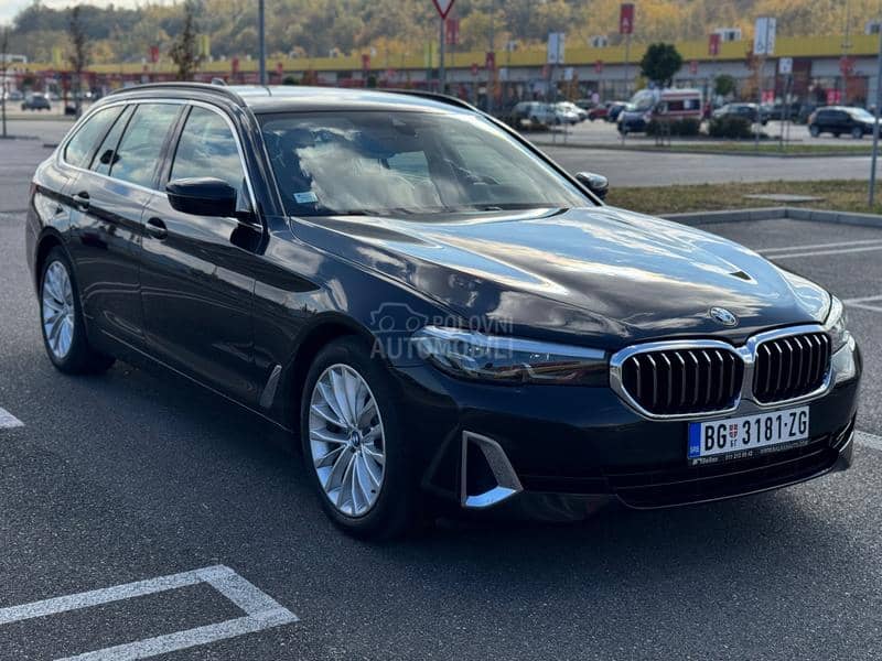 BMW 520 RESTYLE/LUXURY/XD