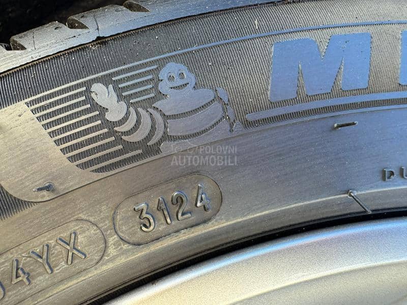 BMW 520 RESTYLE/LUXURY/XD