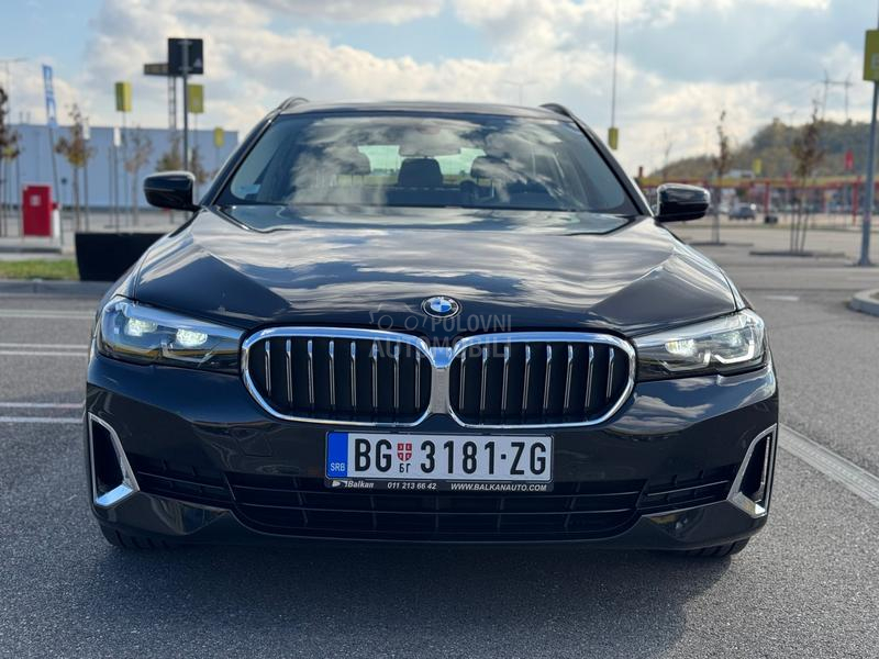 BMW 520 RESTYLE/LUXURY/XD