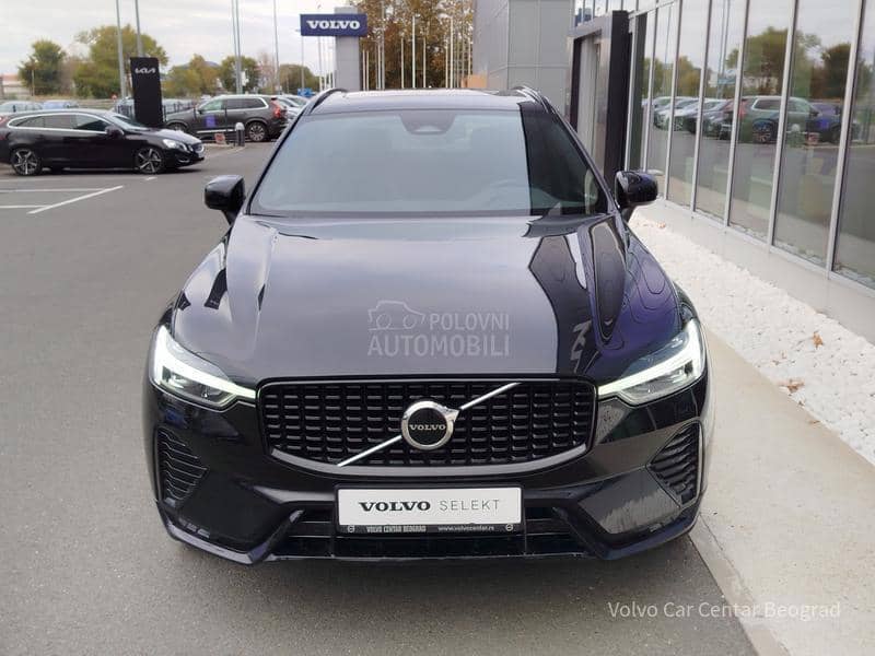 Volvo XC60 B4 AWD PLUS DARK