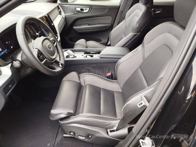 Volvo XC60 B4 AWD PLUS DARK