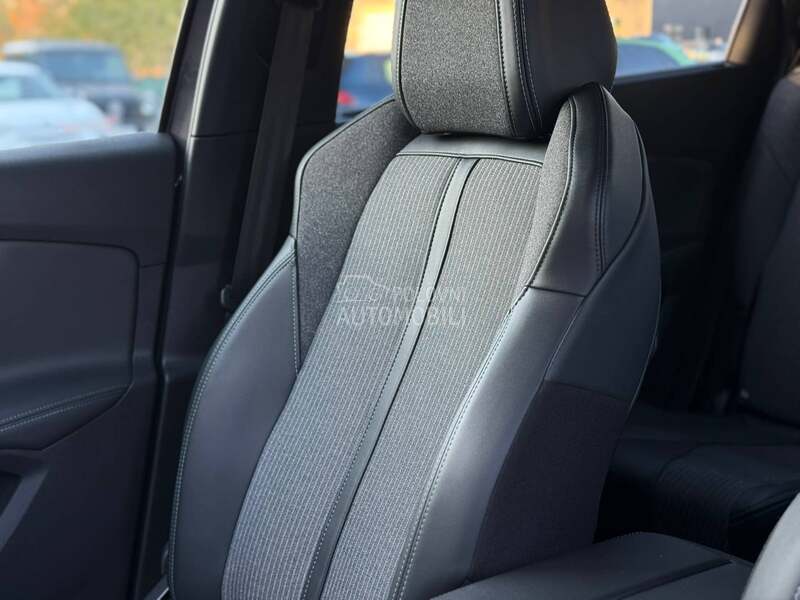 Peugeot 5008 Allure/Kamera/7sed