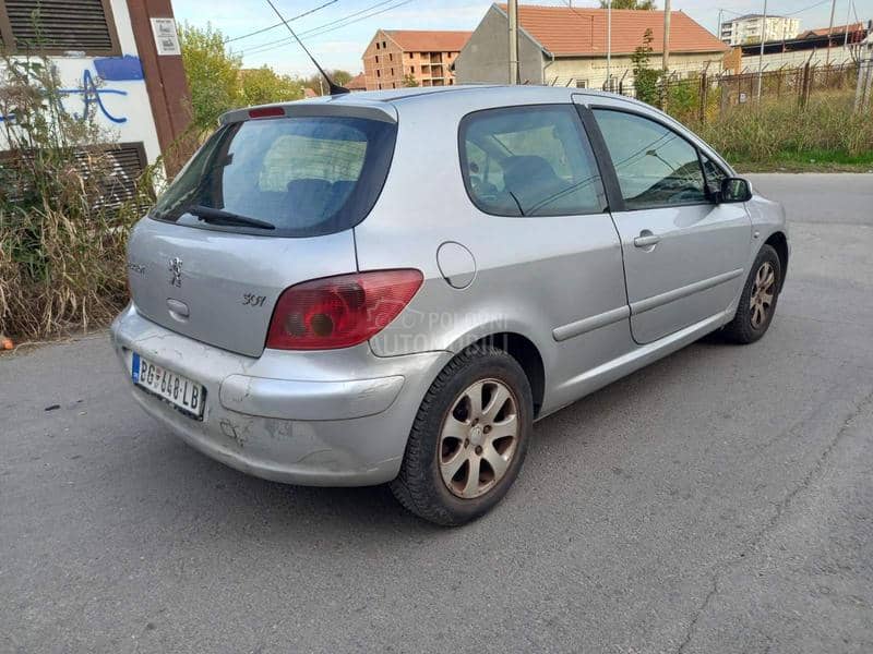 Peugeot 307 1.6 ČITAJ