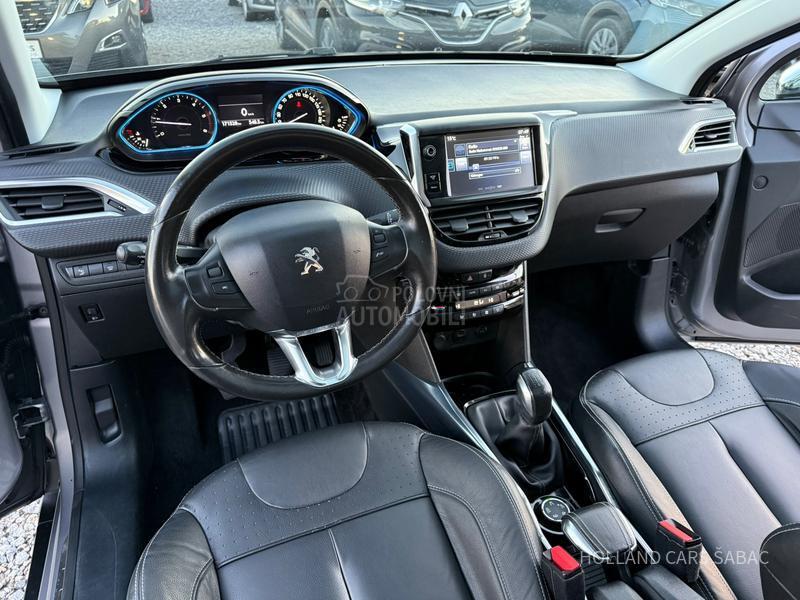 Peugeot 2008 1.6 BlueHDI ALLURE