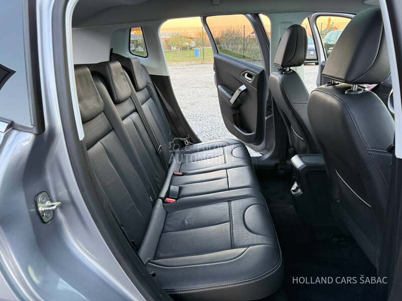 Peugeot 2008 1.6 BlueHDI ALLURE