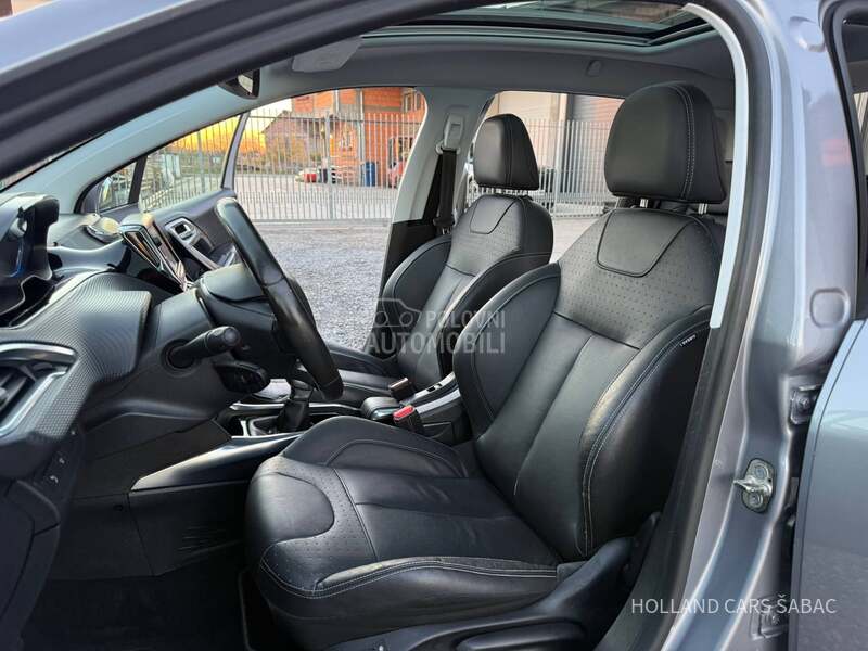 Peugeot 2008 1.6 BlueHDI ALLURE