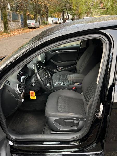 Audi A3 Attraction S-tronic