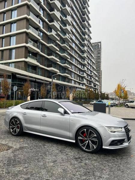 Audi A7 3xSLINE/4x4/MATRIX