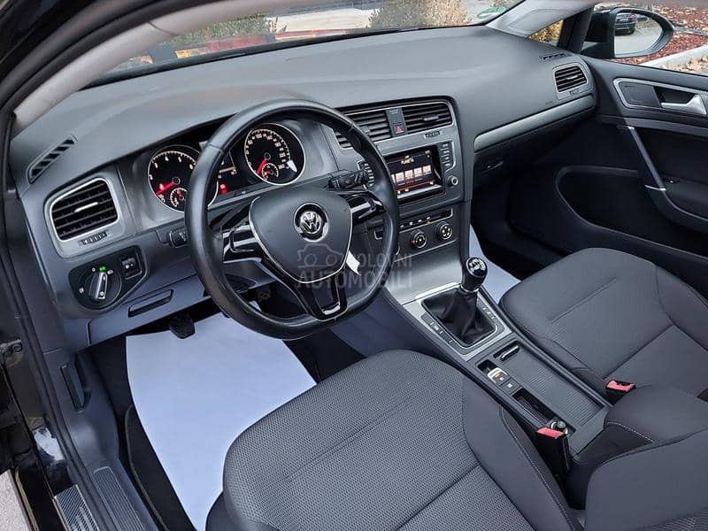 Volkswagen Golf 7 1.2T P a n o r a m a