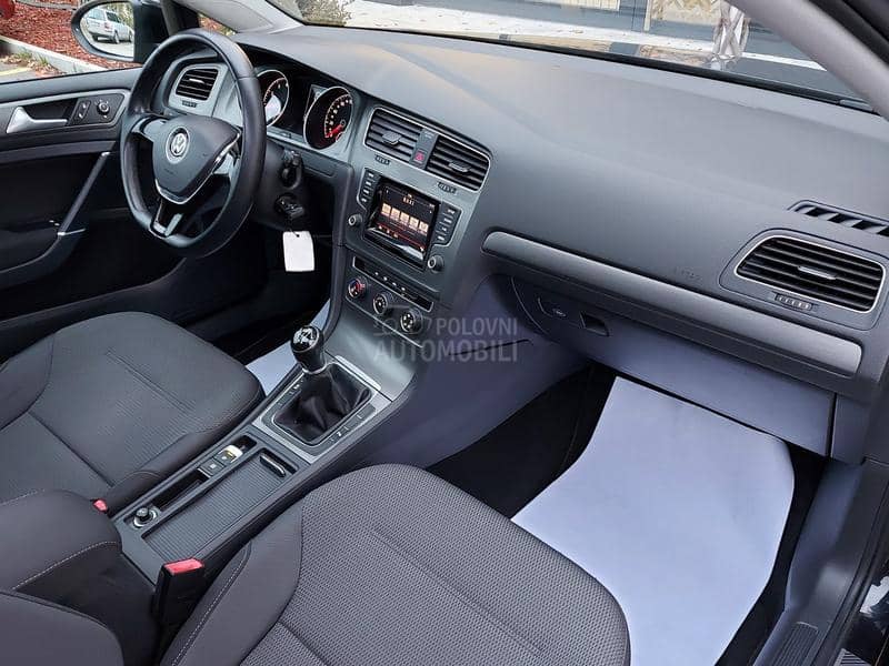 Volkswagen Golf 7 1.2T P a n o r a m a