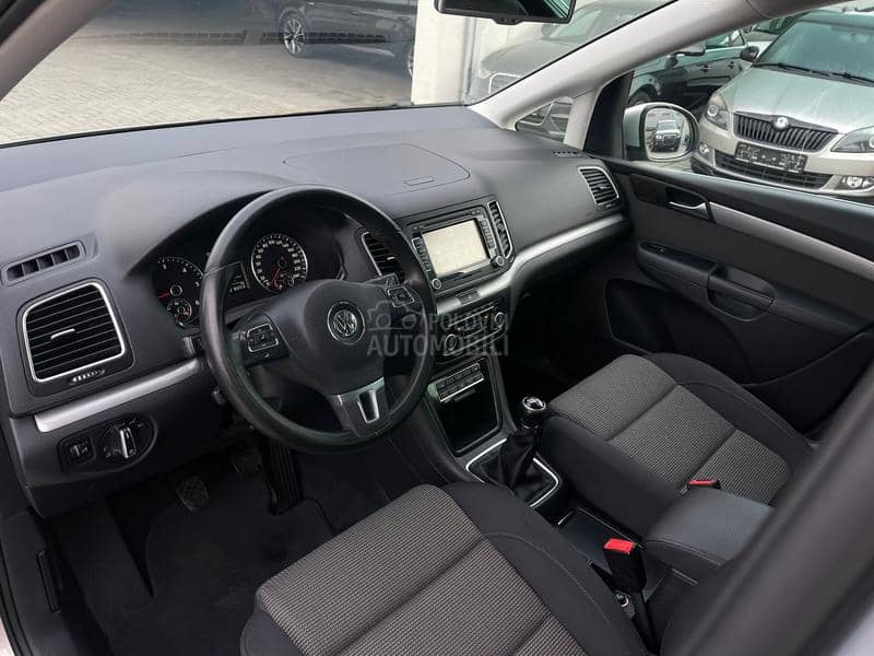 Volkswagen Sharan 2.0 TDI 7MESTA CH