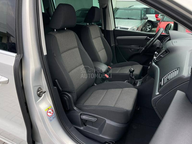 Volkswagen Sharan 2.0 TDI 7MESTA CH
