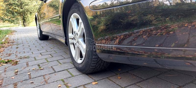 Mercedes Benz E 220 E 220 Avantgarde