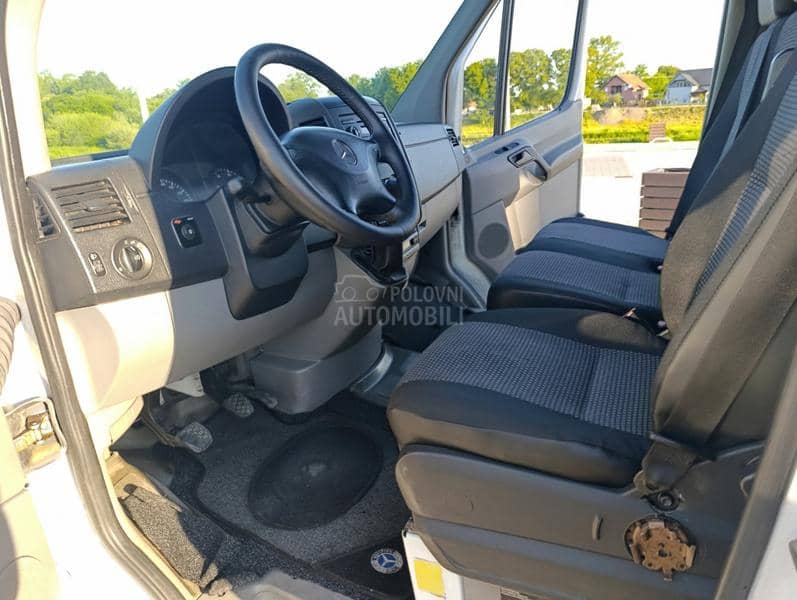 Mercedes Benz Sprinter 515
