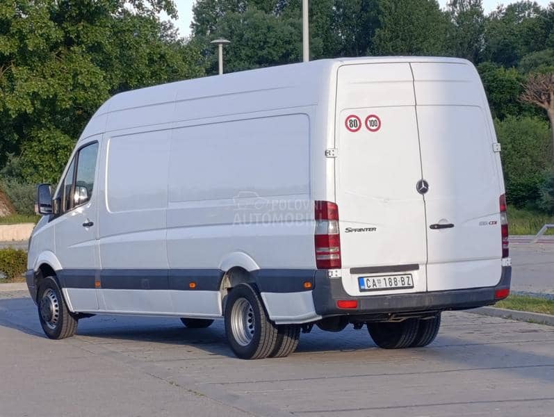 Mercedes Benz Sprinter 515