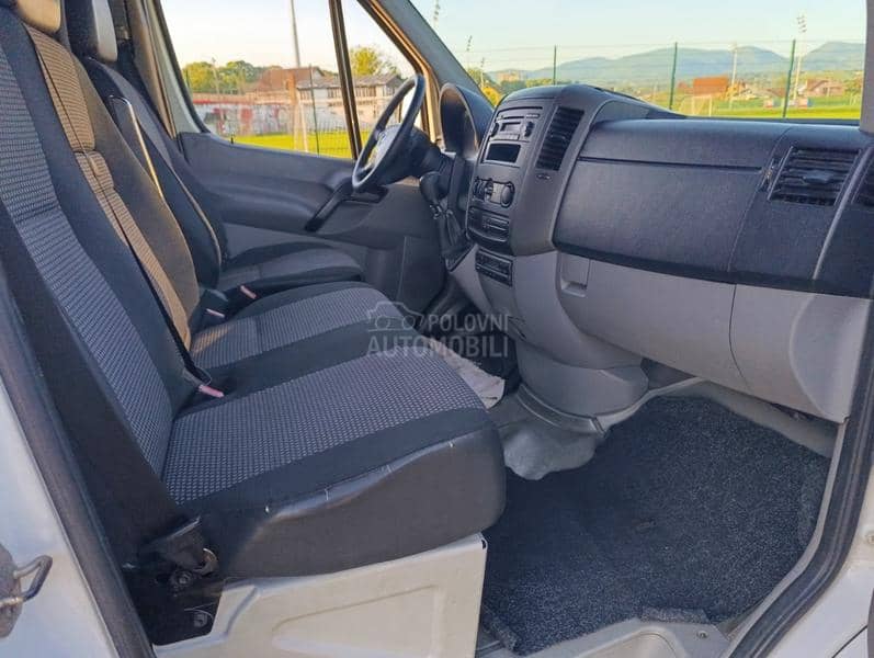 Mercedes Benz Sprinter 515