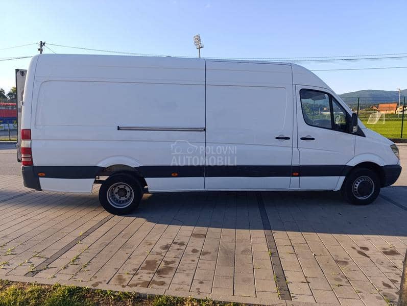 Mercedes Benz Sprinter 515