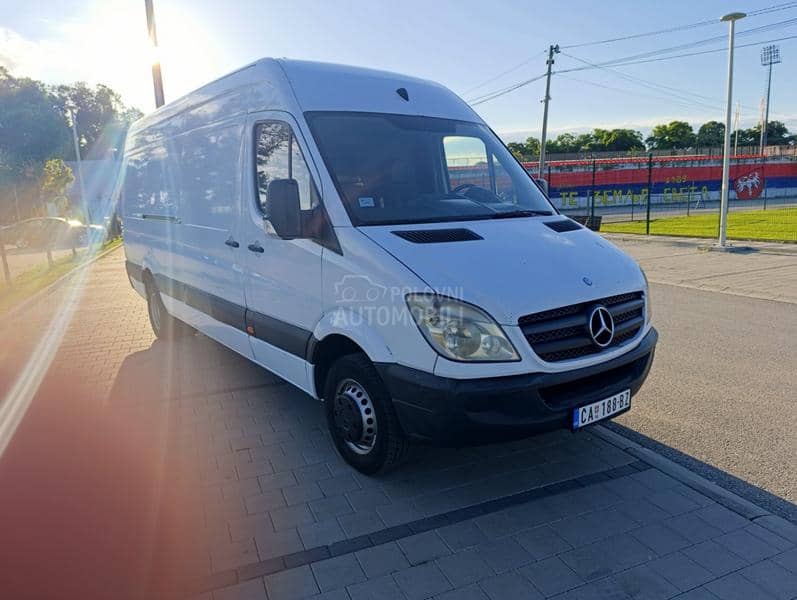 Mercedes Benz Sprinter 515