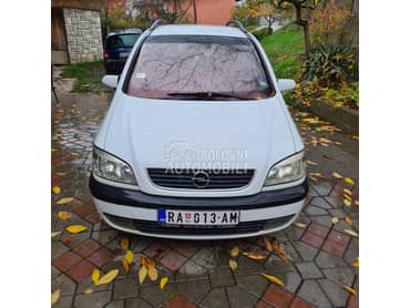 Opel Zafira 