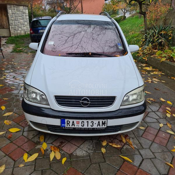 Opel Zafira 