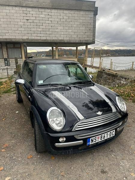MINI Cooper 1.6 116hp