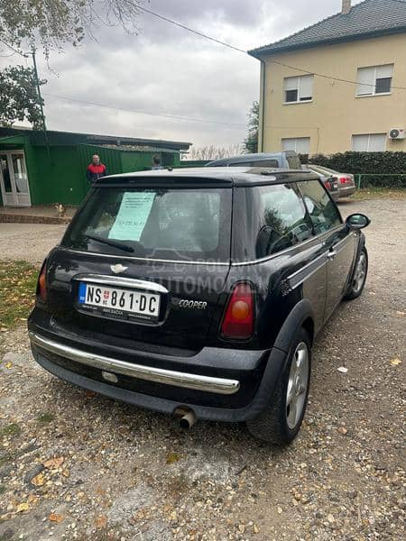 MINI Cooper 1.6 116hp