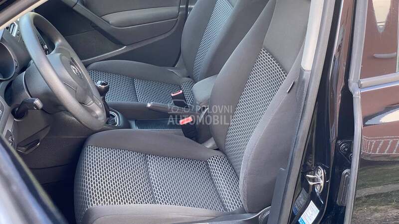 Volkswagen Golf 6 1.6 tdi