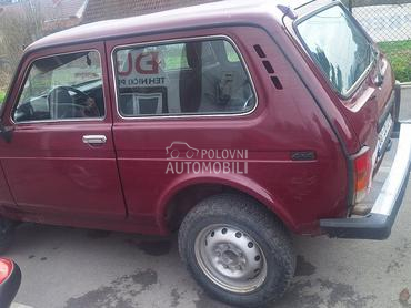 Lada Niva 
