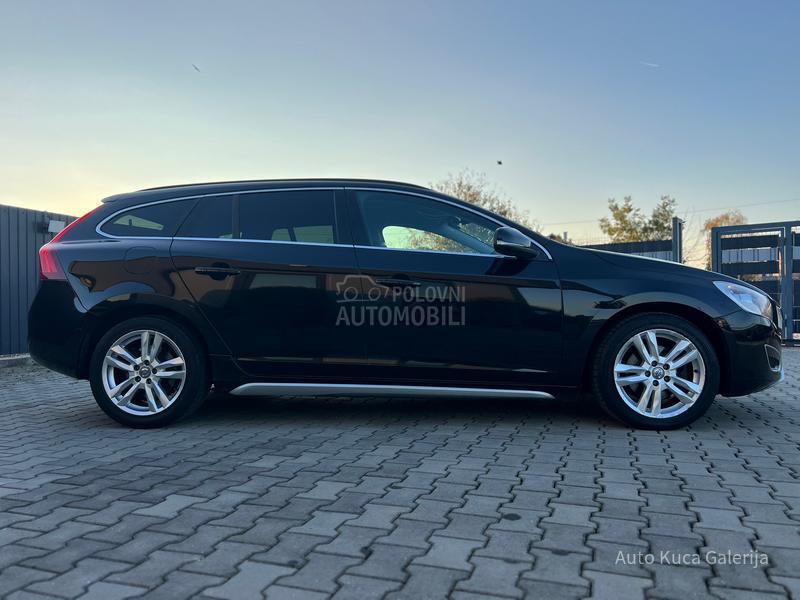Volvo V60 2.0 T o p  D3