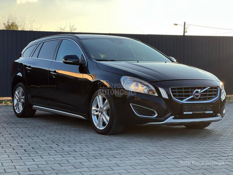 Volvo V60 2.0 T o p  D3
