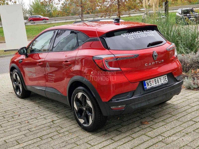 Renault Captur TECHNO 160 EDC