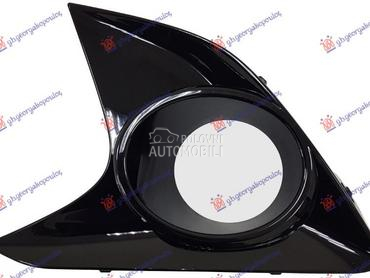 RESETKA PREDNJEG BRANIKA SJAJ- za Toyota Aygo X od 2022. do 2025. god.