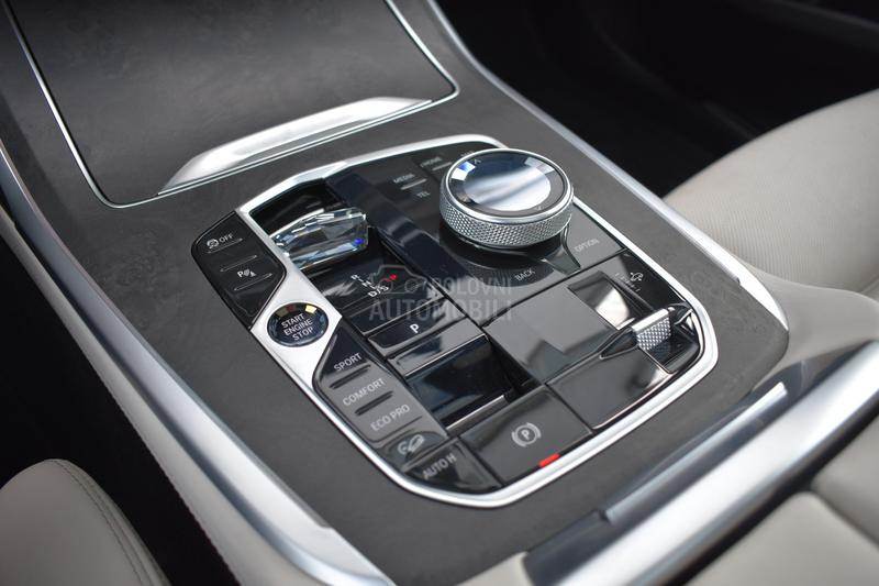 BMW X7 40i xDrive M Paket