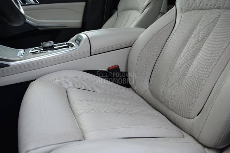 BMW X7 40i xDrive M Paket