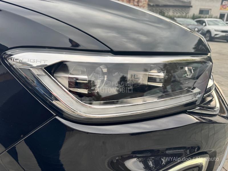 Volkswagen T-Roc 1.5 TSI DSG STYLE