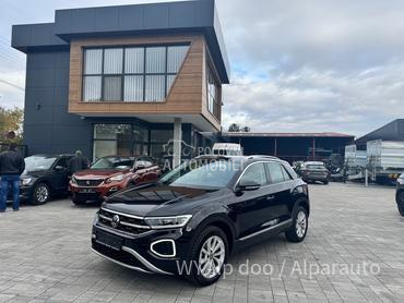 Volkswagen T-Roc 1.5 TSI DSG STYLE