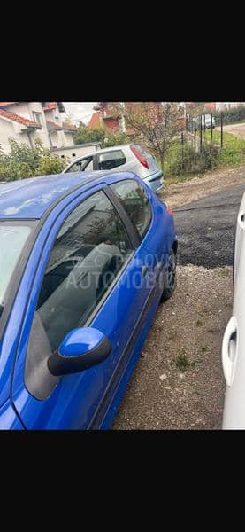 Peugeot 206 