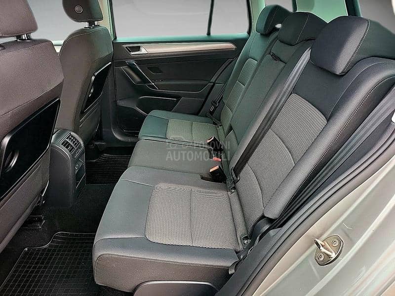 Volkswagen Golf Sportsvan 1.2 TSI