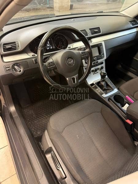 Volkswagen Passat B7 