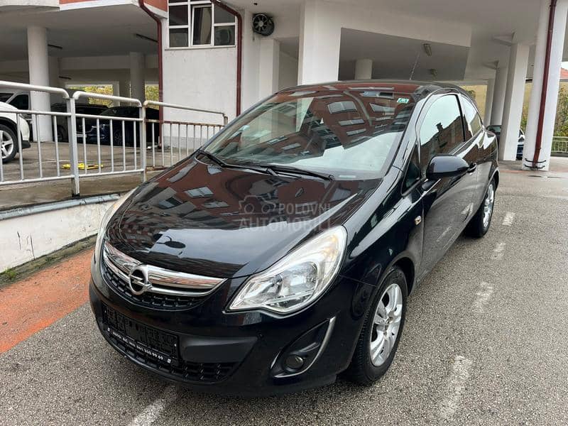 Opel Corsa D 1.2i ECOFLEX SPORT
