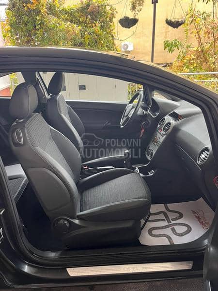 Opel Corsa D 1.2i ECOFLEX SPORT