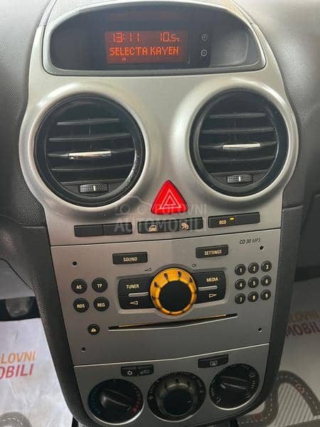 Opel Corsa D 1.2i ECOFLEX SPORT