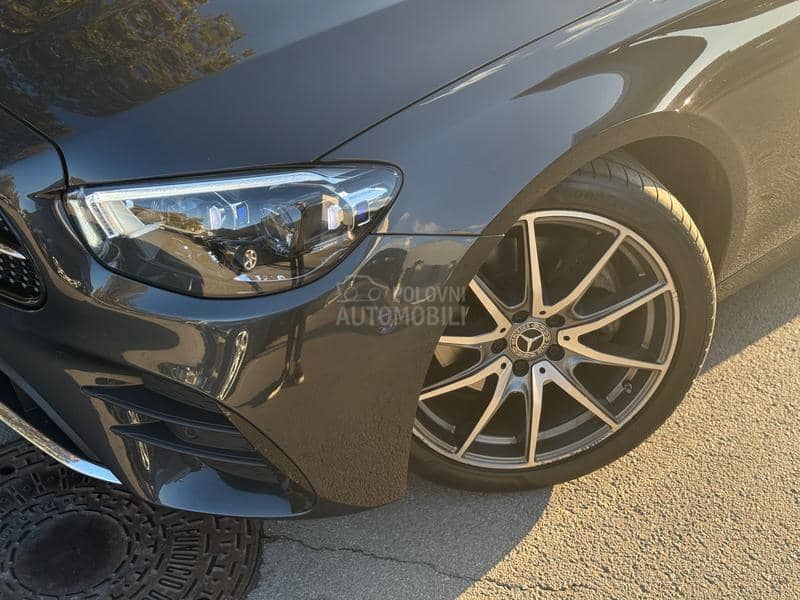 Mercedes Benz E 230 4MATIC AMG