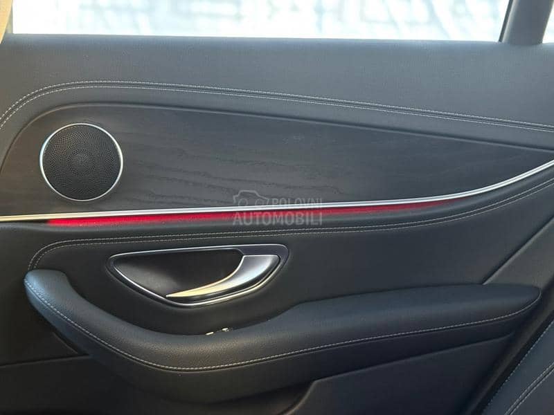 Mercedes Benz E 230 4MATIC AMG
