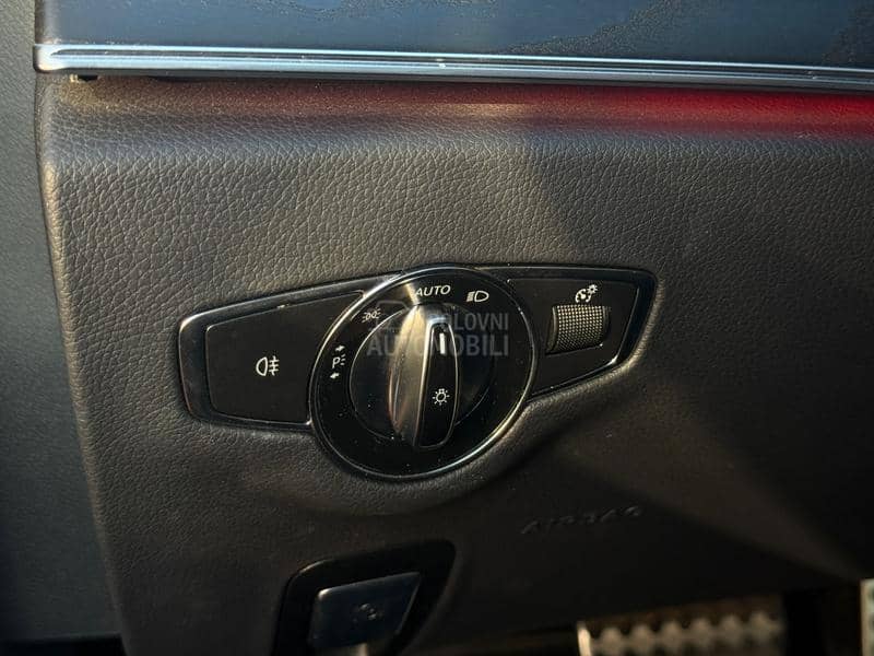 Mercedes Benz E 230 4MATIC AMG