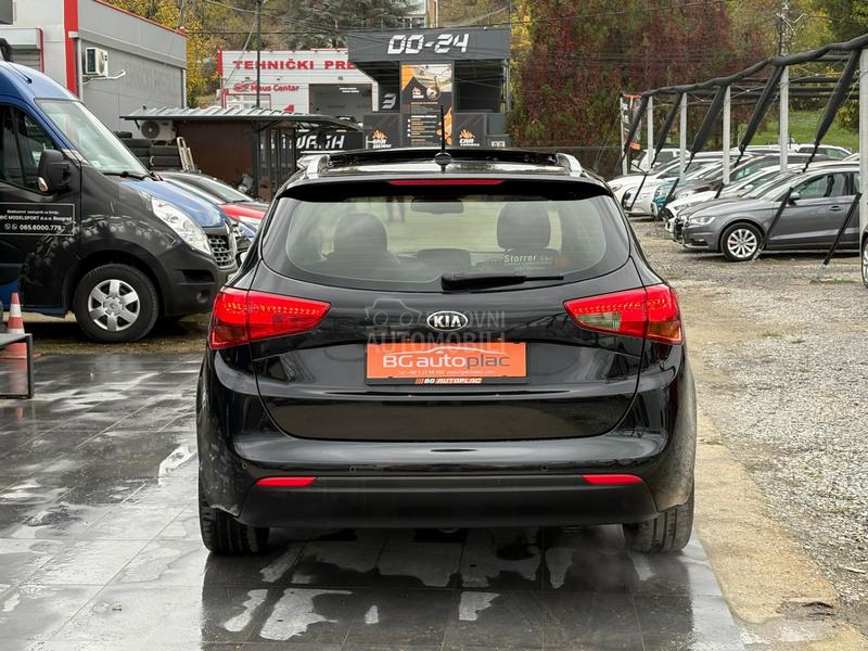 Kia cee`d sw 1.6 CVVT GDI Pano