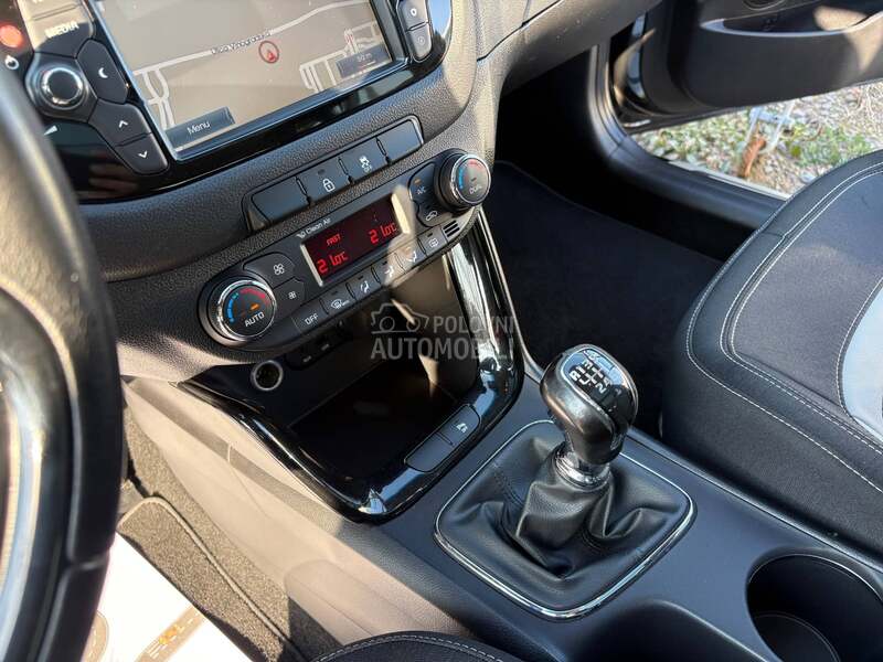 Kia cee`d sw 1.6 CVVT GDI Pano