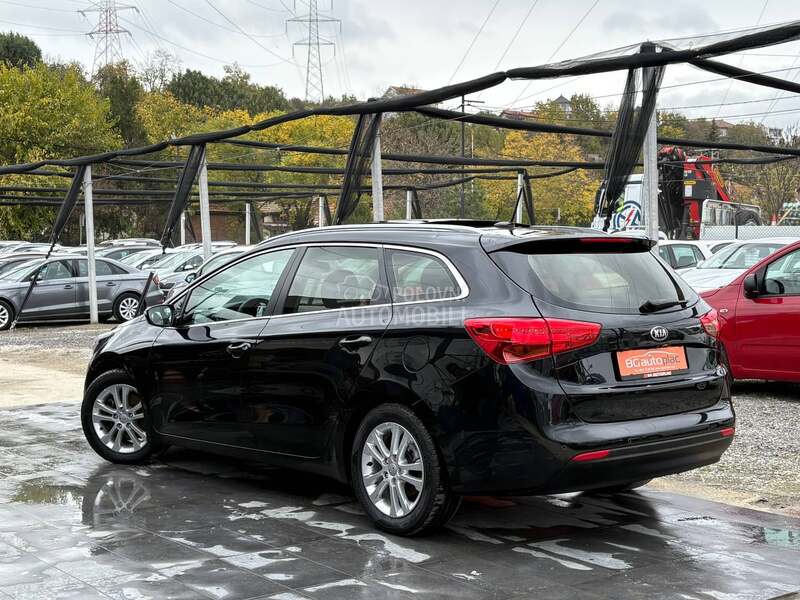 Kia cee`d sw 1.6 CVVT GDI Pano