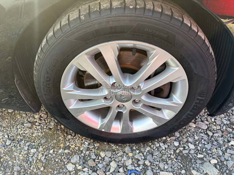 Kia cee`d sw 1.6 CVVT GDI Pano